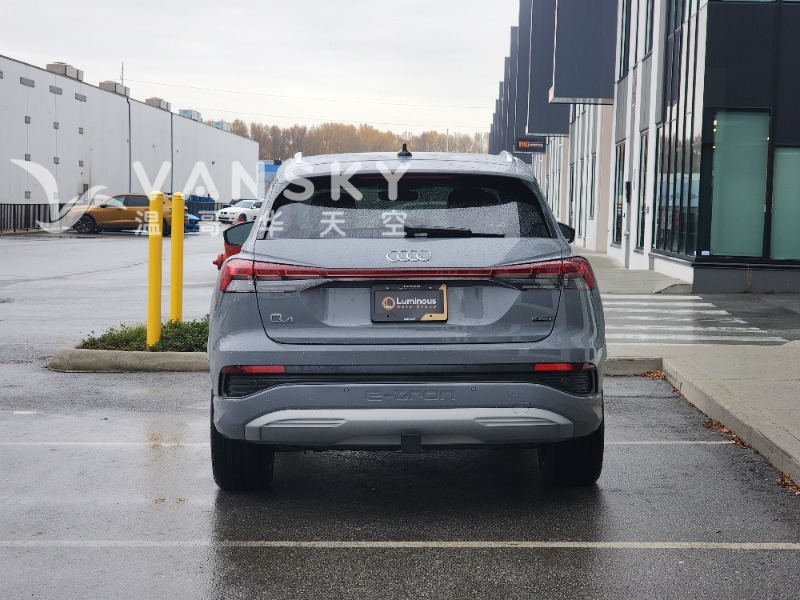 251117152641_1-2024 Audi Q4 E-tron Grey 12.jpg